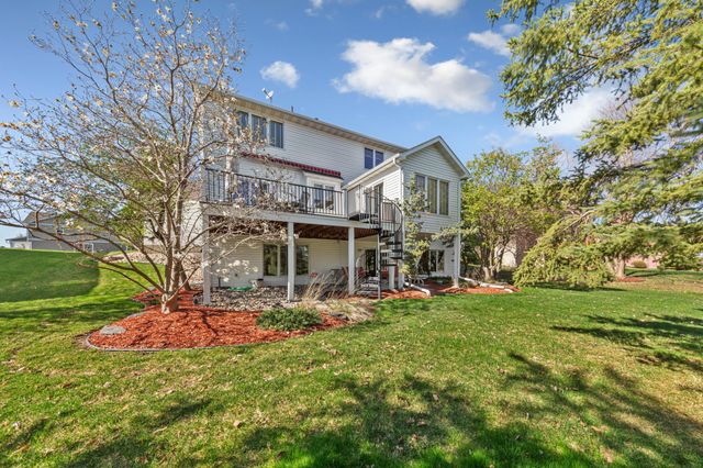 9756 211th Street W, Lakeville, MN 55044