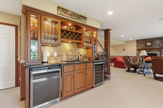 9756 211th Street W, Lakeville, MN 55044