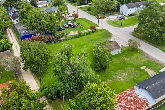 406 2nd Street Street, Rosenberg, TX 77471