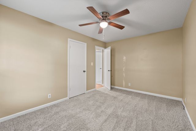 1849 Patricia Dr, Clarksville, TN 37040