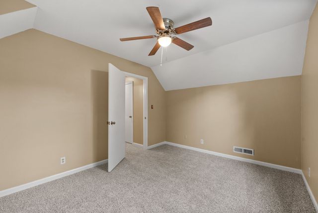 1849 Patricia Dr, Clarksville, TN 37040