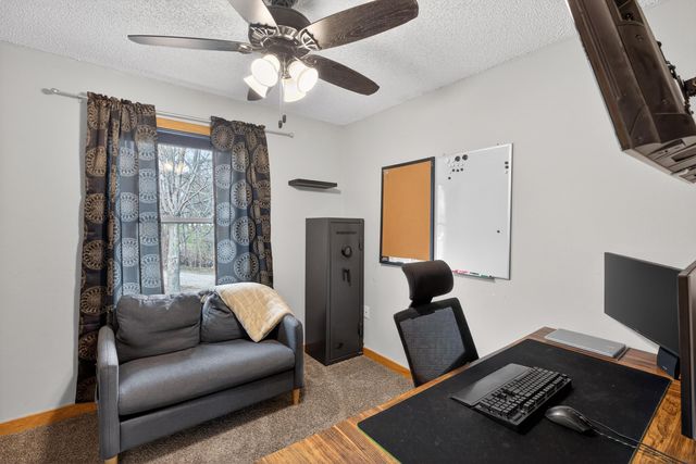 137 Vera Drive, Waterloo, IA 50701