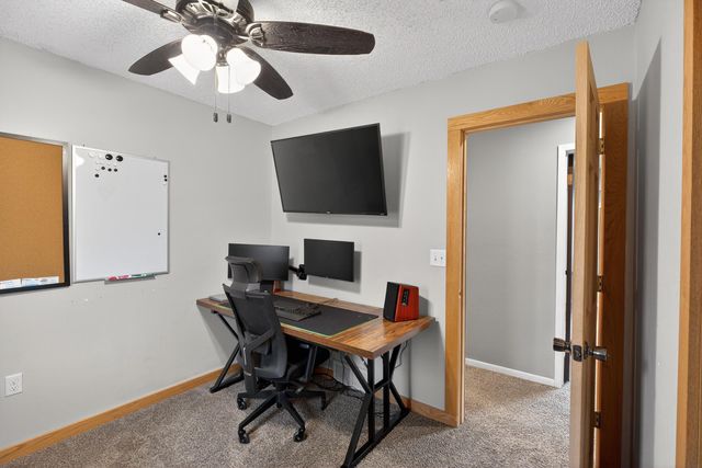 137 Vera Drive, Waterloo, IA 50701