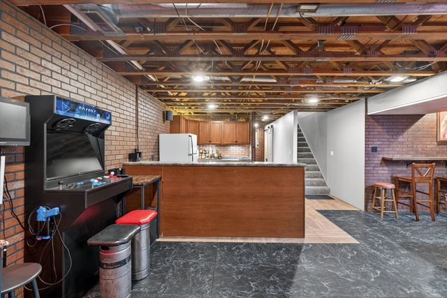 137 Vera Drive, Waterloo, IA 50701