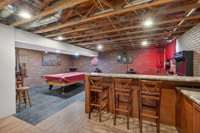 137 Vera Drive, Waterloo, IA 50701