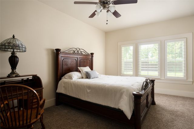 406 E Main Street, Whitesboro, TX 76273