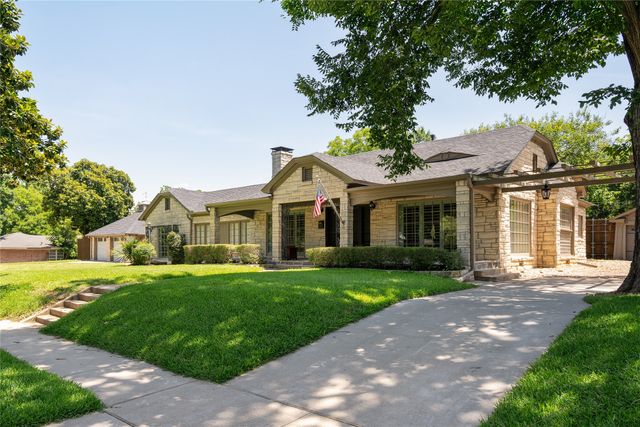 406 E Main Street, Whitesboro, TX 76273