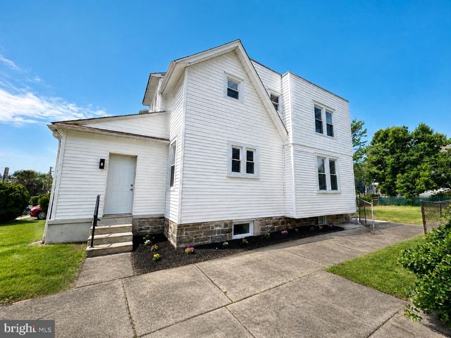 426 ARBOR RD, Lansdowne, PA 19050