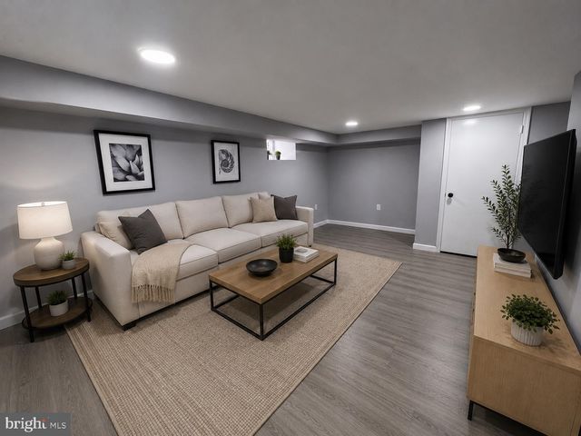 426 ARBOR RD, Lansdowne, PA 19050