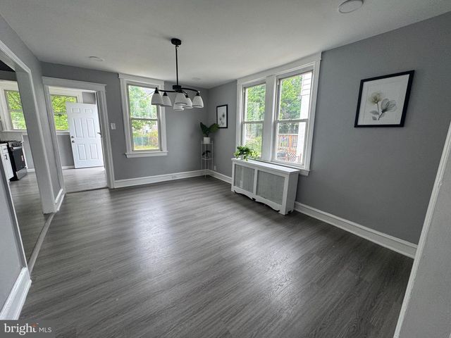 426 ARBOR RD, Lansdowne, PA 19050