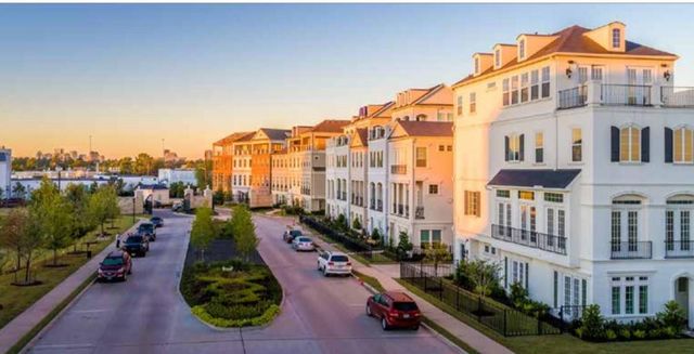 947 Blackshire Lane, Houston, TX 77055