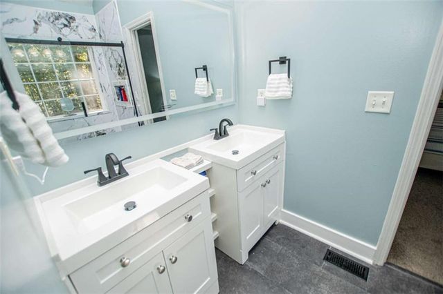 3051 Lakeview Parkway, Villa Rica, GA 30180