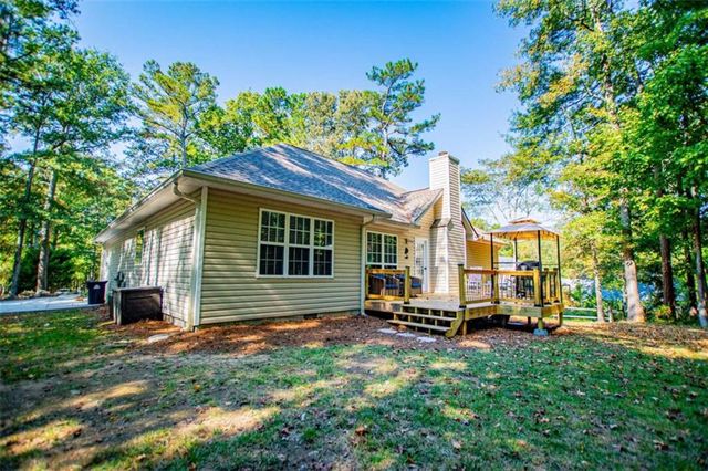 3051 Lakeview Parkway, Villa Rica, GA 30180