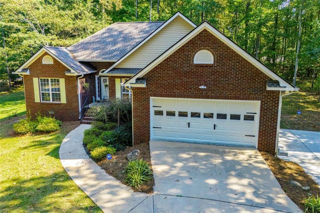 3051 Lakeview Parkway, Villa Rica, GA 30180