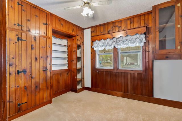 1017 Forest Avenue, Waterloo, IA 50702