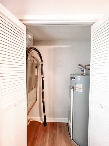 470 Martha Ln Apt B, Clarksville, TN 37043