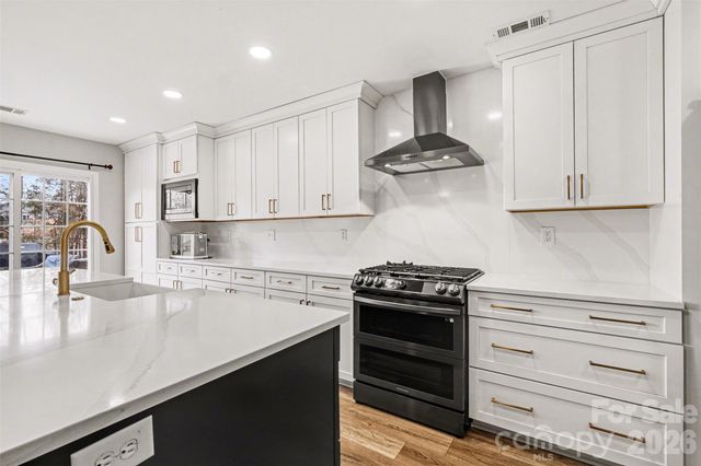 5027 William Caldwell Avenue, Charlotte, NC 28213