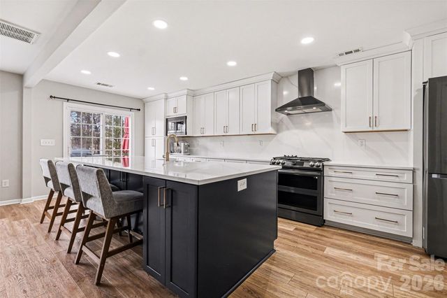 5027 William Caldwell Avenue, Charlotte, NC 28213