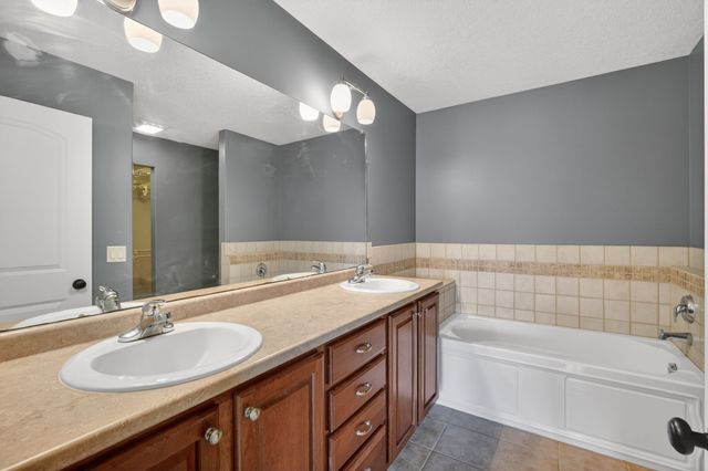 1317 NE 29th Street, Ankeny, IA 50021