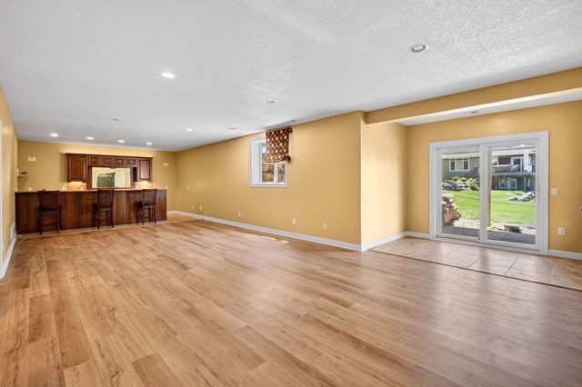 1317 NE 29th Street, Ankeny, IA 50021