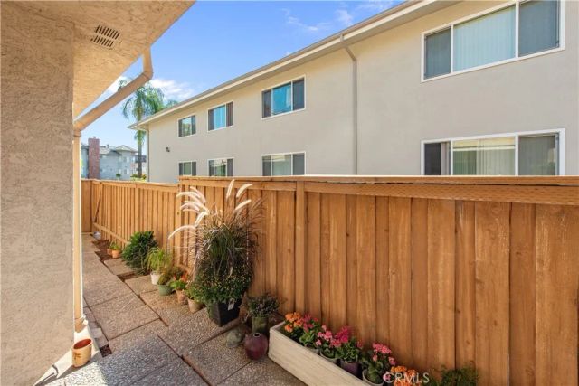 735 Arcadia Avenue L, Arcadia, CA 91007