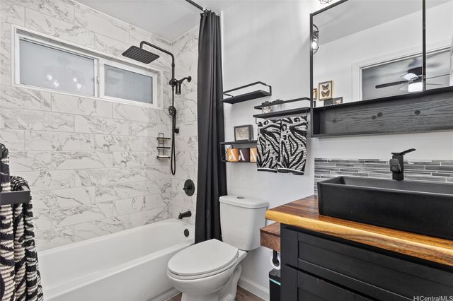 87-1430 Akowai Road, Waianae, HI 96792