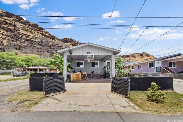 87-1430 Akowai Road, Waianae, HI 96792