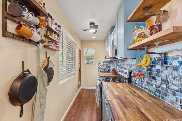 87-1430 Akowai Road, Waianae, HI 96792