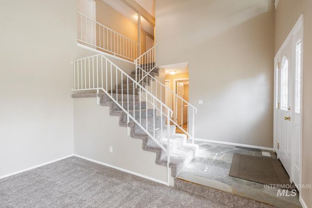 5267 N Marcliffe Ave, Boise, ID 83704