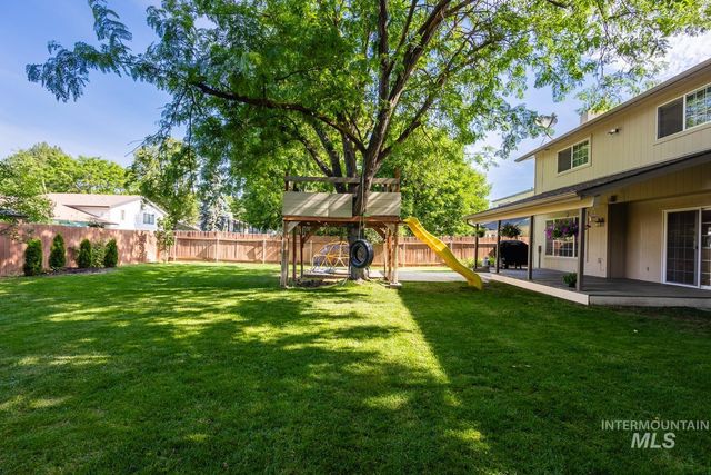 5267 N Marcliffe Ave, Boise, ID 83704