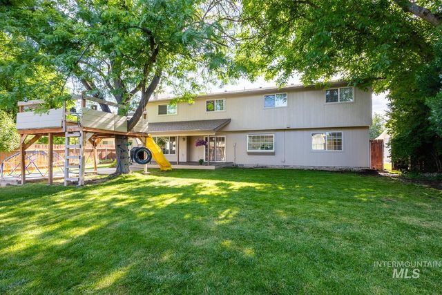 5267 N Marcliffe Ave, Boise, ID 83704