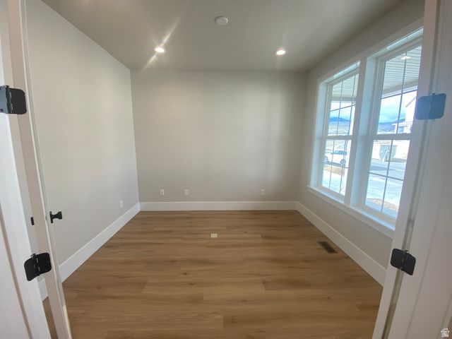 7148 W LAKE AVE, South Jordan, UT 84009