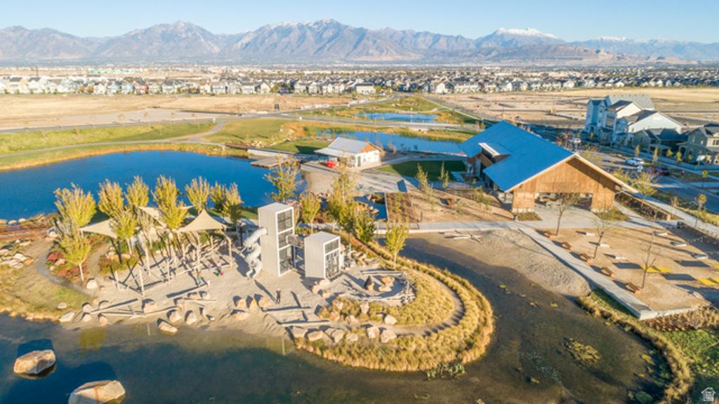 Image 20 of property listing at 7148 W LAKE AVE, South Jordan, UT 84009