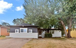 4208 Huckleberry Circle, Dallas, TX 75216