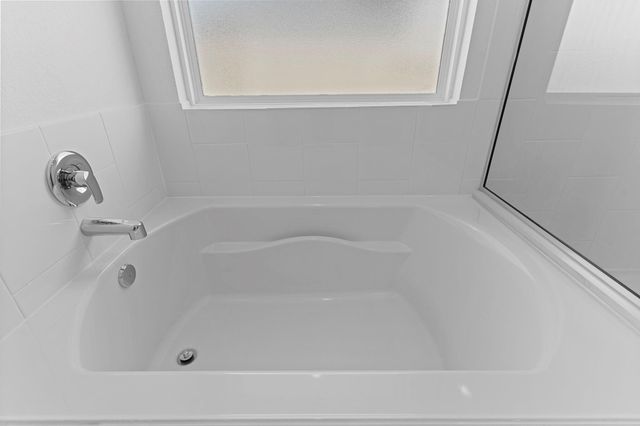 1511 Shimmering Ocean Way, Iowa Colony, TX 77583