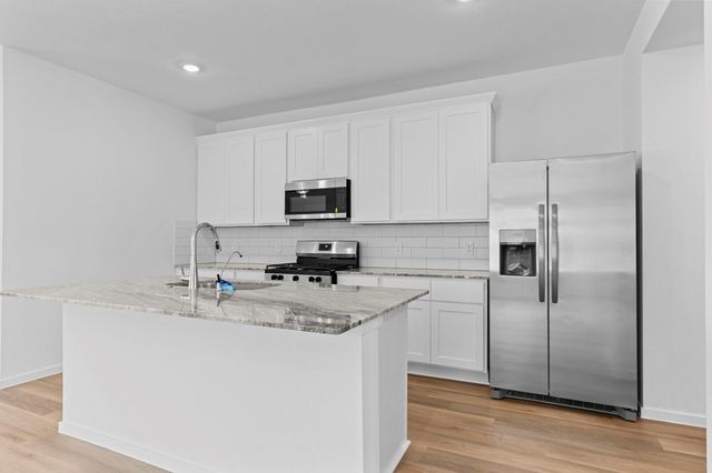 1511 Shimmering Ocean Way, Iowa Colony, TX 77583