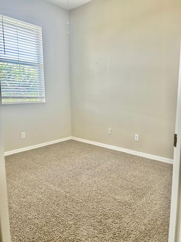 1558 Grande Cull Way, Jupiter, FL 33458