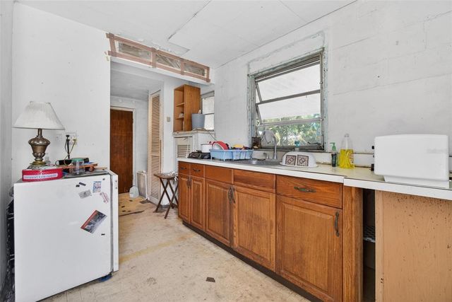 7643 62ND STREET N, Pinellas Park, FL 33781