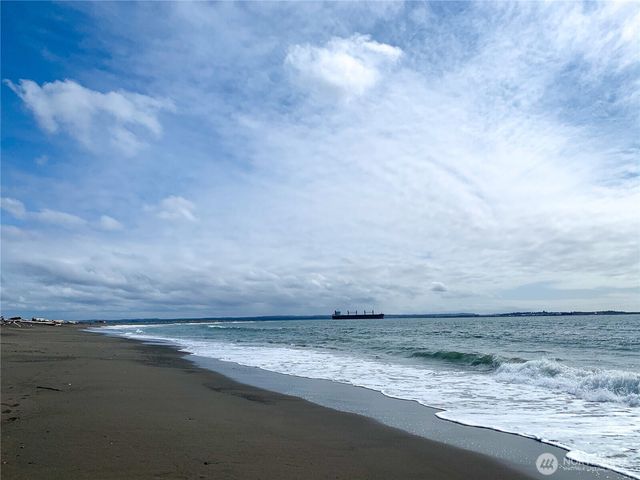1275 Channel Avenue SW, Ocean Shores, WA 98569