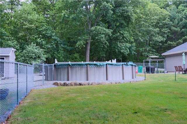 42 Elmdale Avenue, Johnston, RI 02919