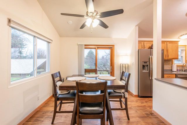 W275S8960 Hidden Lakes DRIVE, Mukwonago, WI 53149