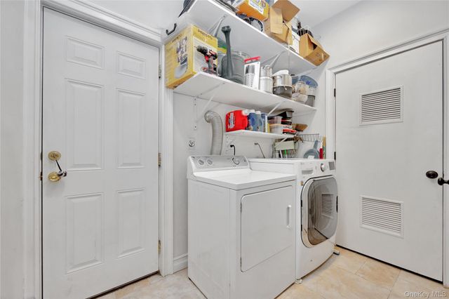 708 Park Lane, Cedarhurst, NY 11516