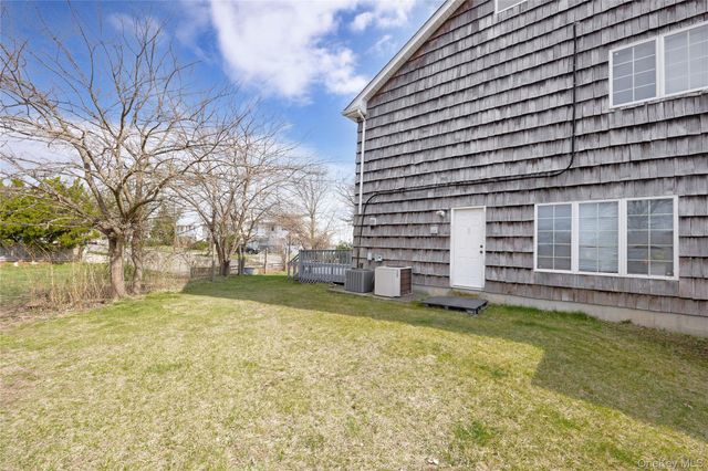 708 Park Lane, Cedarhurst, NY 11516