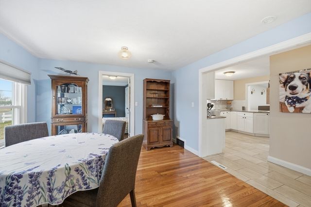 676 Chapin St, Ludlow, MA 01056