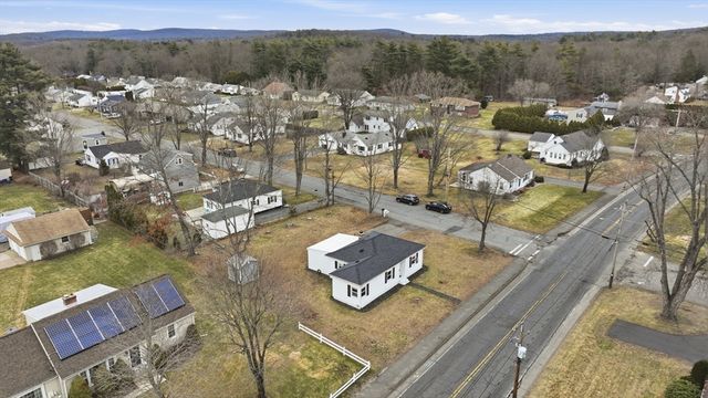 676 Chapin St, Ludlow, MA 01056