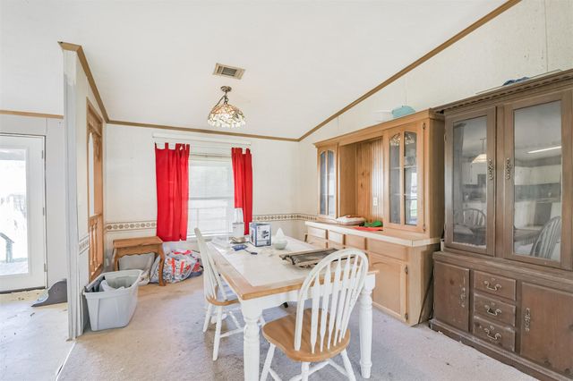 18 County Road 2236, Cleveland, TX 77327