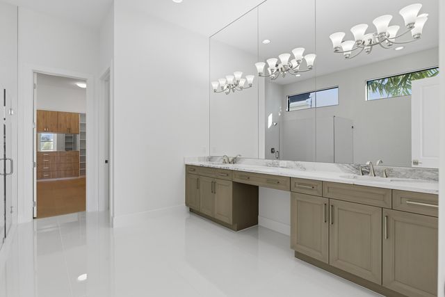 13171 Artisan Circle, Palm Beach Gardens, FL 33418