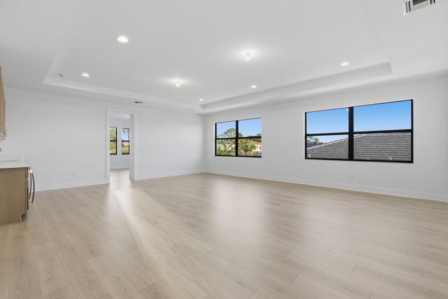 13171 Artisan Circle, Palm Beach Gardens, FL 33418