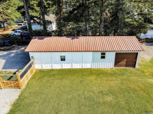 215 Woody Lane, Jonesboro, AR 72401