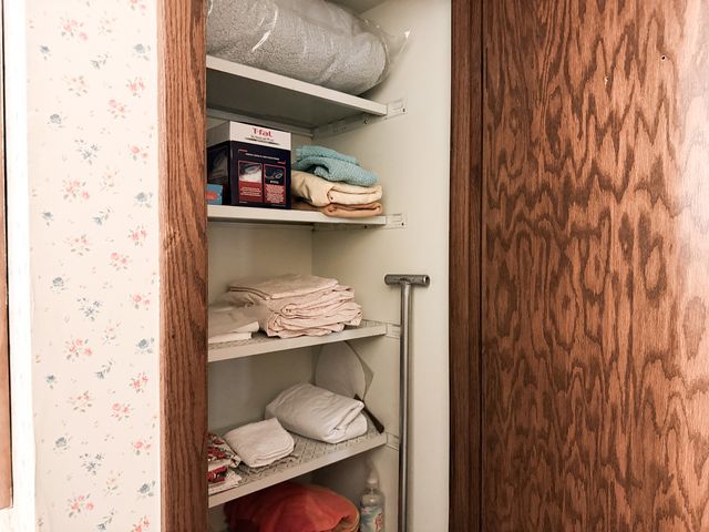 1660 E Thacker Street 1D, Des Plaines, IL 60016